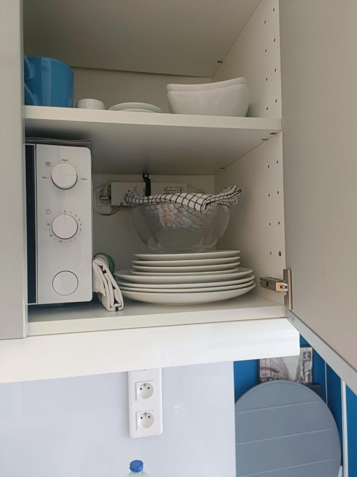 17 - Coeur Batignolles - Beau 10 M2 -110 Sqf - Etat Neuf - Calme - Ideal Personne - Single Occupancy * Paris